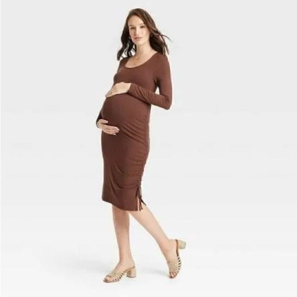 Host Pick🎉🎉🎉NEW Isabel Maternity Brown Dress